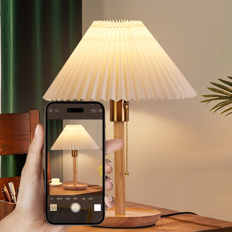 Scalloped Pleated Round PVC Table Lamp