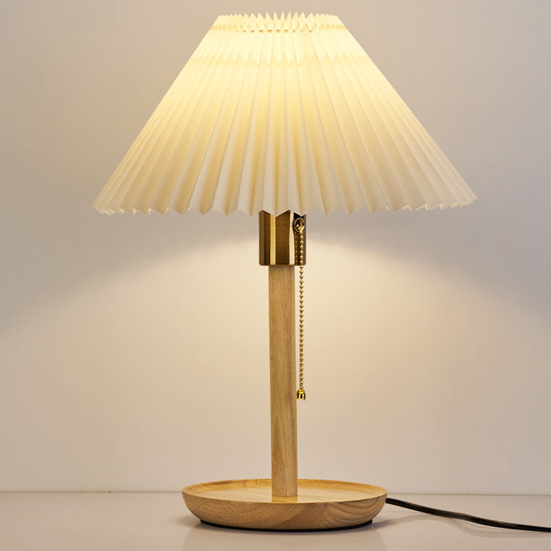 Scalloped Pleated Round PVC Table Lamp
