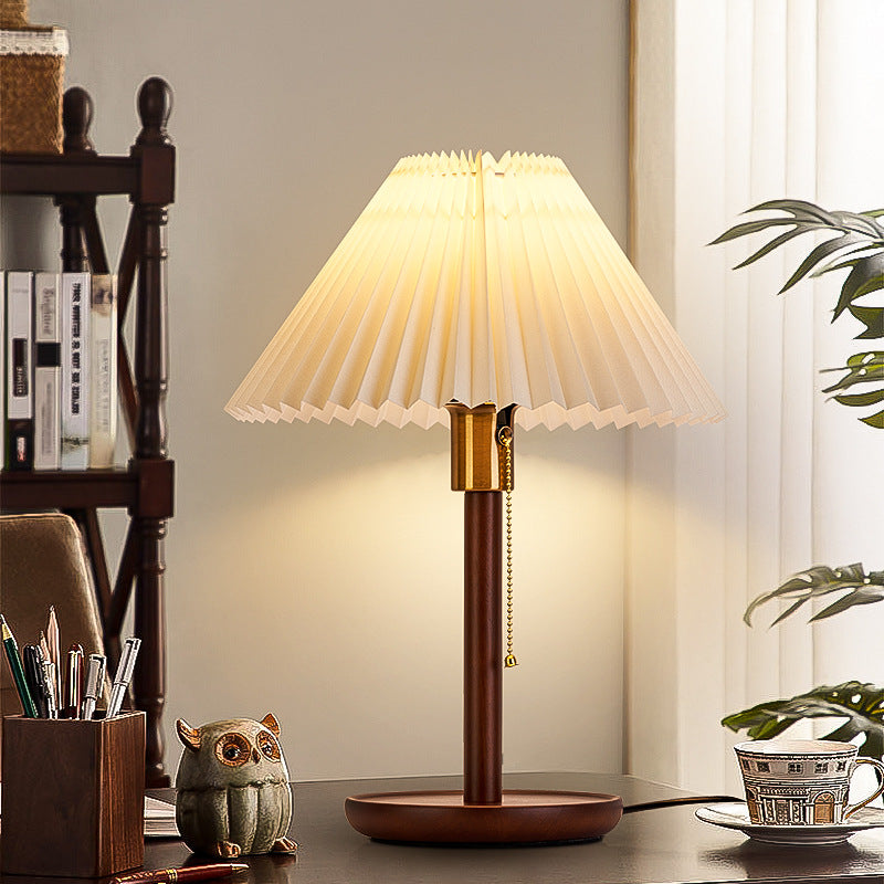 Scalloped Pleated Round PVC Table Lamp
