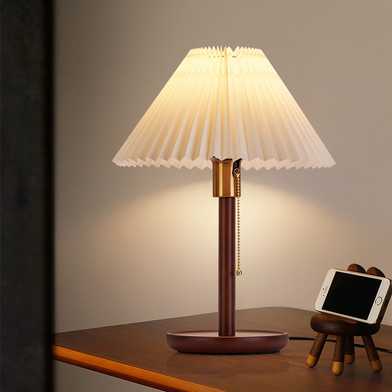 Scalloped Pleated Round PVC Table Lamp