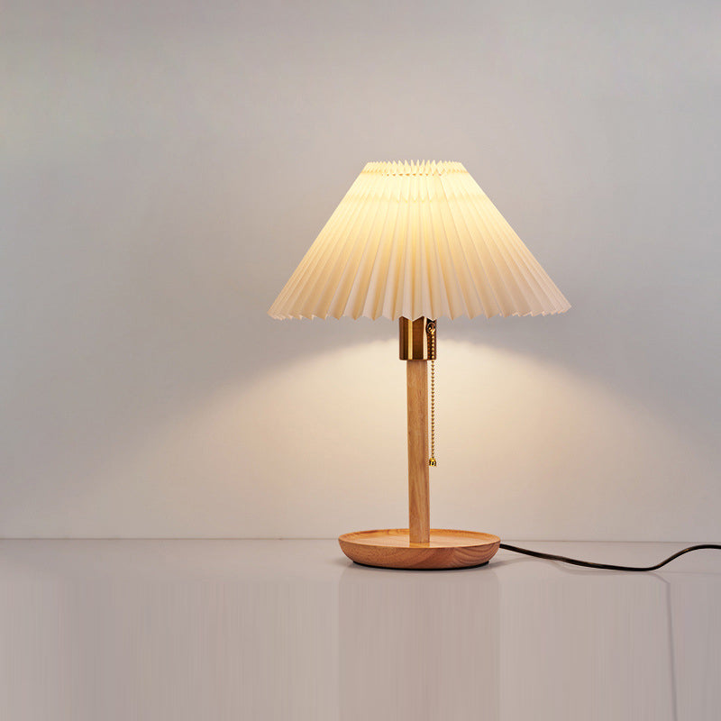 Scalloped Pleated Round PVC Table Lamp