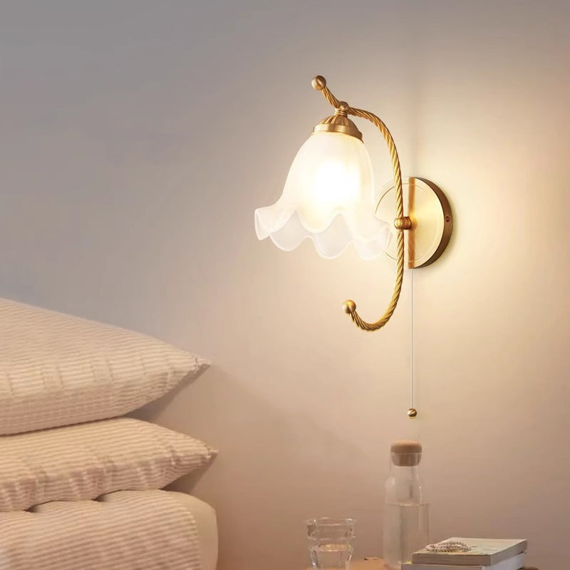 Curved Floral Round Glass Wall Lamp
