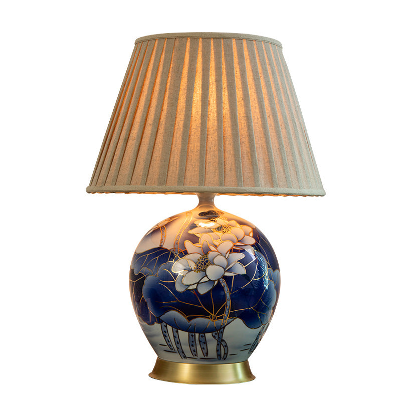 Scalloped Round Lotus Flower Table Lamp