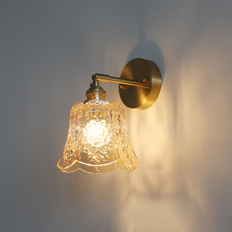 Carved Lattice Cone Flower Wall Lamp