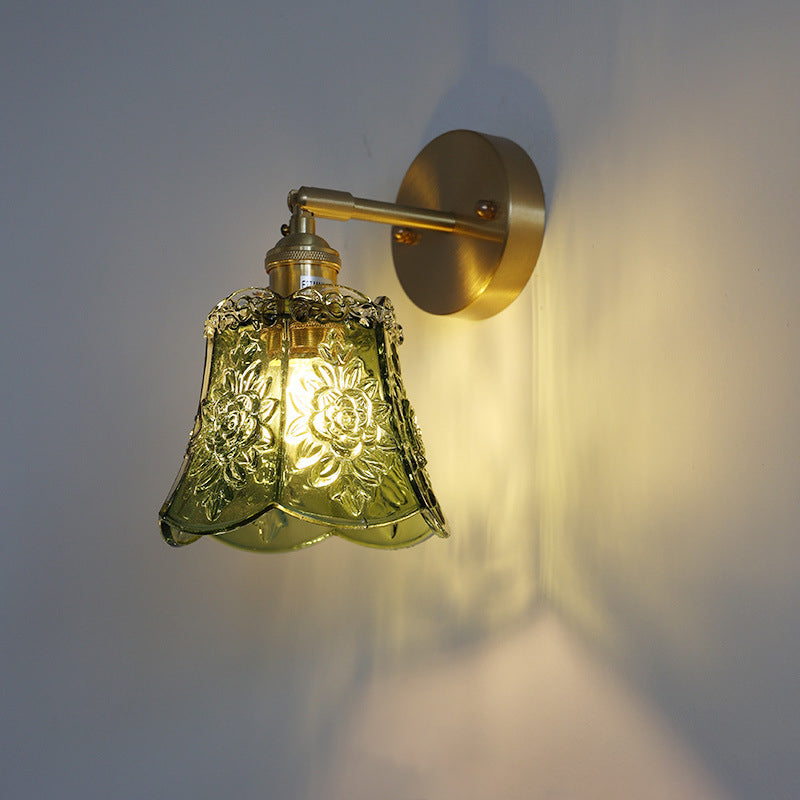 Carved Lattice Cone Flower Wall Lamp