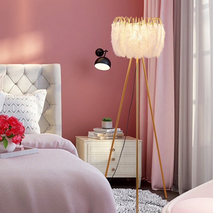 Curved Round Natural Feather Floor Lamp