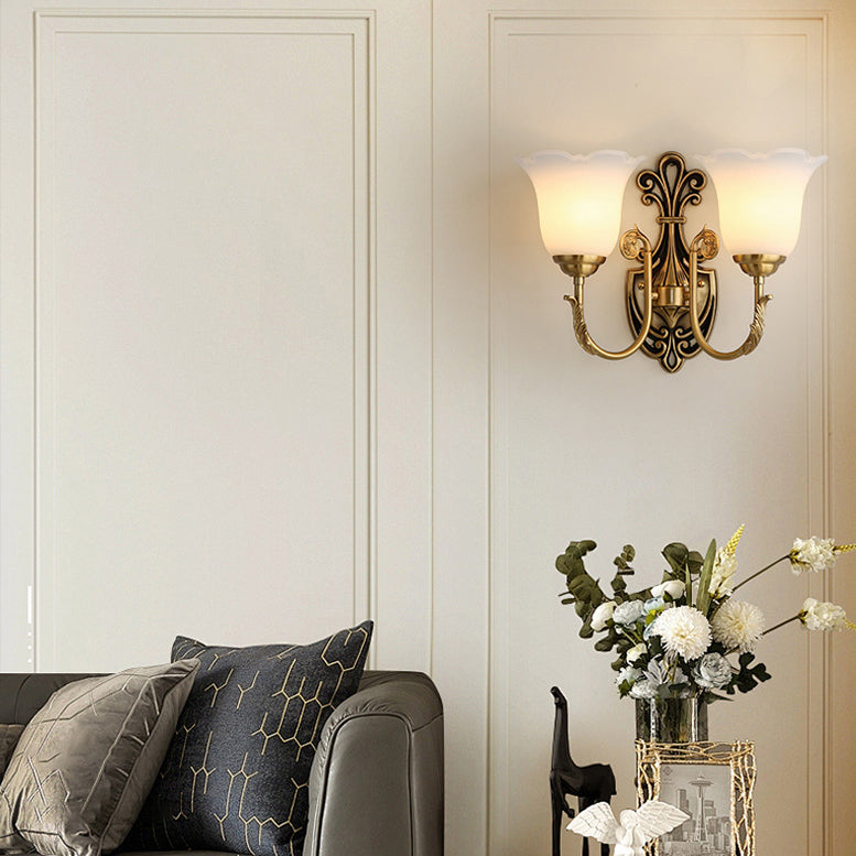 Round Leaf Floral Glass Wall Lamp