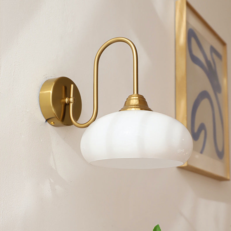 Flat Ball Curved Round Wall Lamp