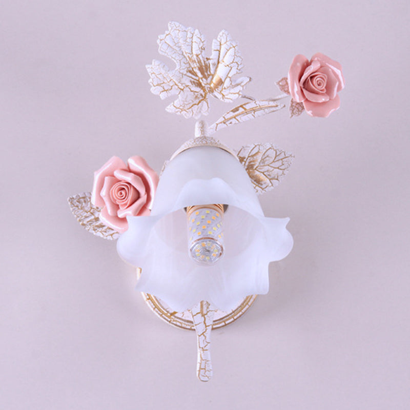 Rose Leaf Branch Round Wall Lamp