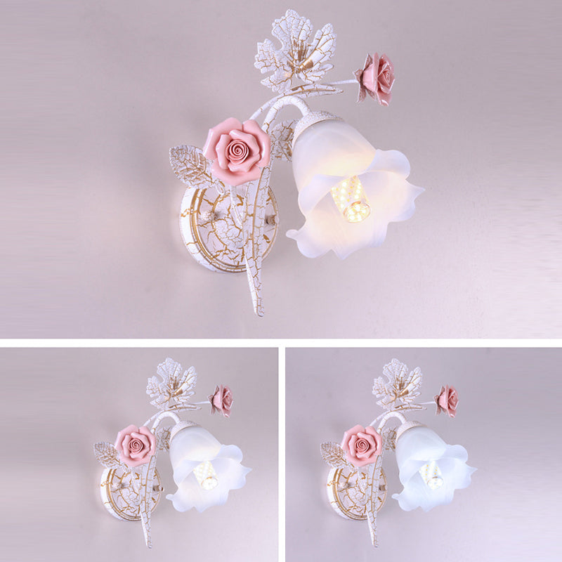 Rose Leaf Branch Round Wall Lamp