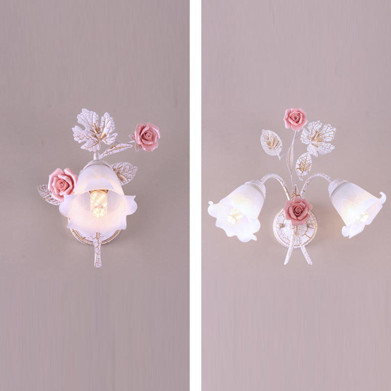 Rose Leaf Branch Round Wall Lamp