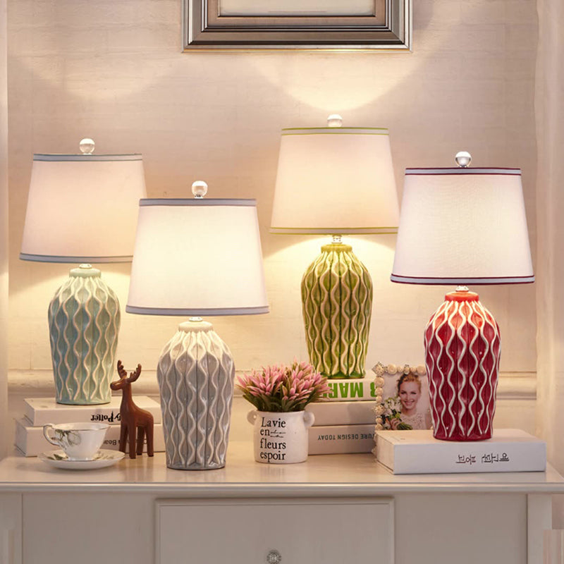 Patterned Sculpture Round Fabric Table Lamp