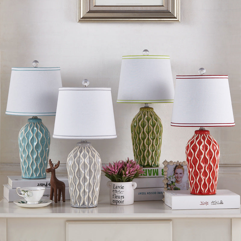 Patterned Sculpture Round Fabric Table Lamp