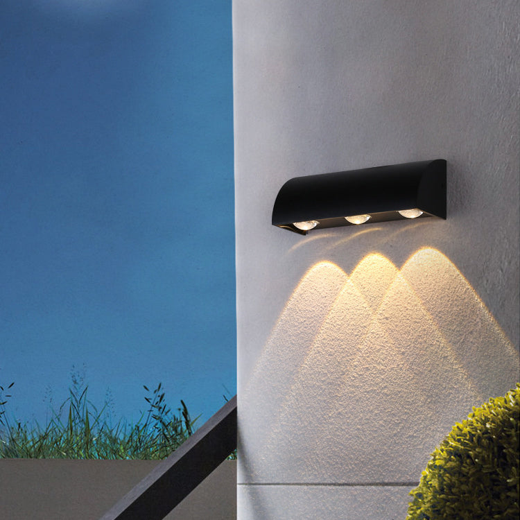 Arched Cylindrical Aluminium PC Outdoor Light