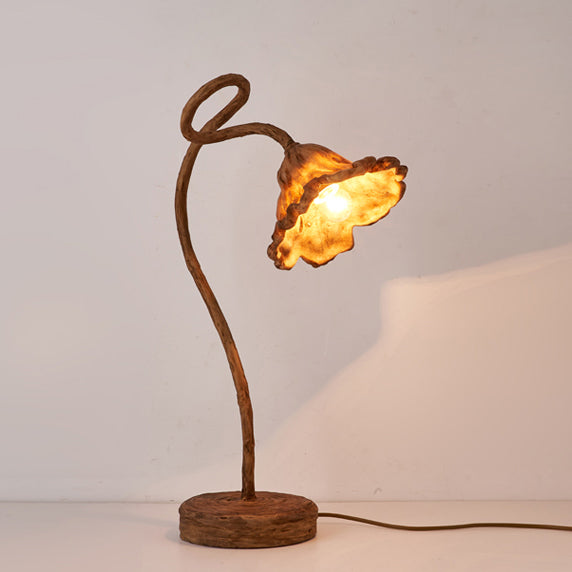 Resin Iron Flower Simulation Table Lamp