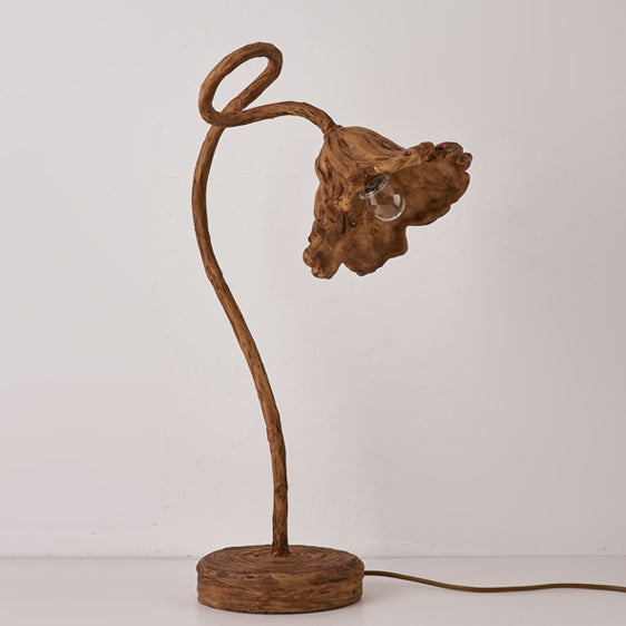 Resin Iron Flower Simulation Table Lamp