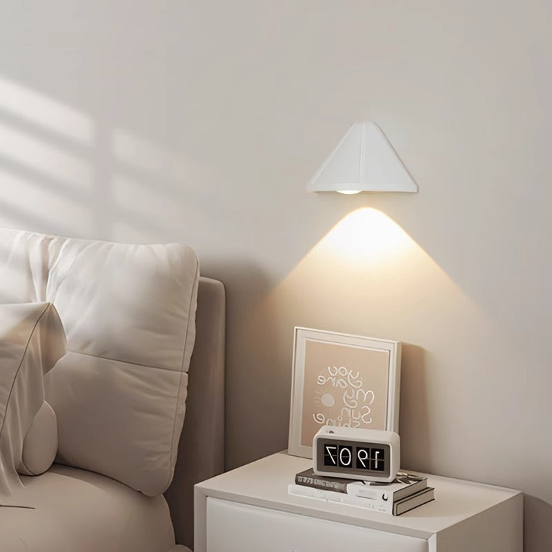 Aluminum Triangle Patio Outdoor Light