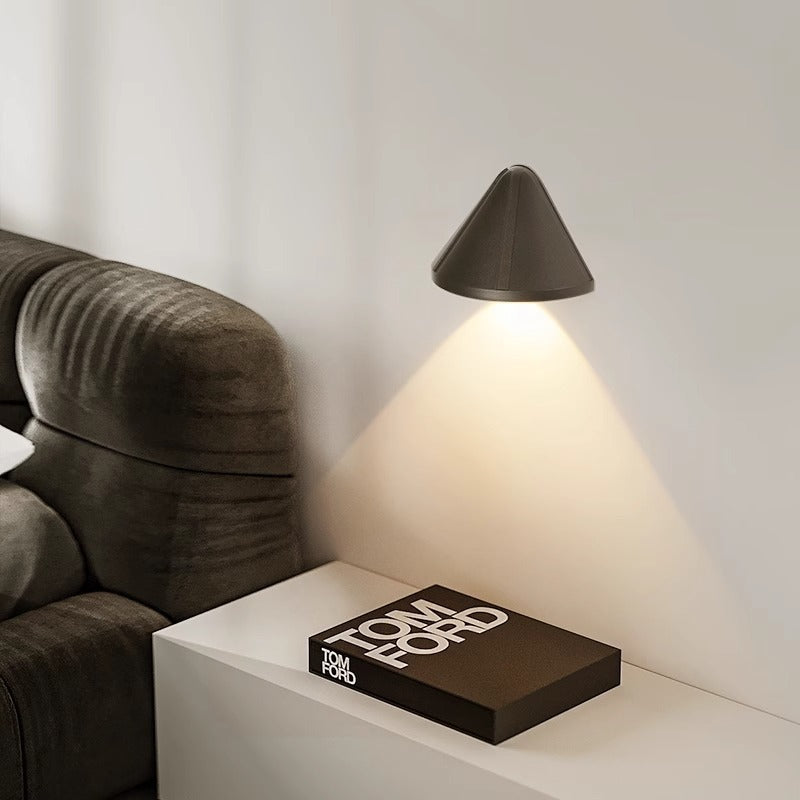 Aluminum Triangle Patio Outdoor Light