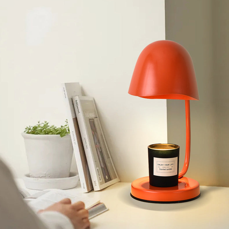 Metal Eggshell Melting Wax Table Lamp
