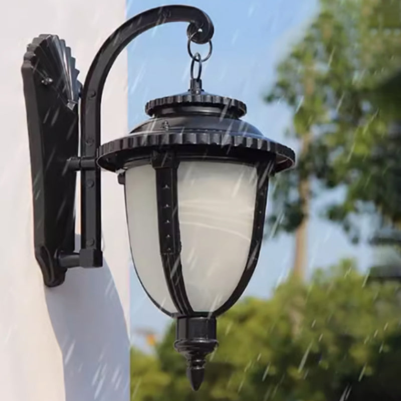 Aluminum Glass Carriage Lantern Outdoor Light
