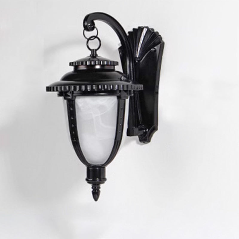 Aluminum Glass Carriage Lantern Outdoor Light