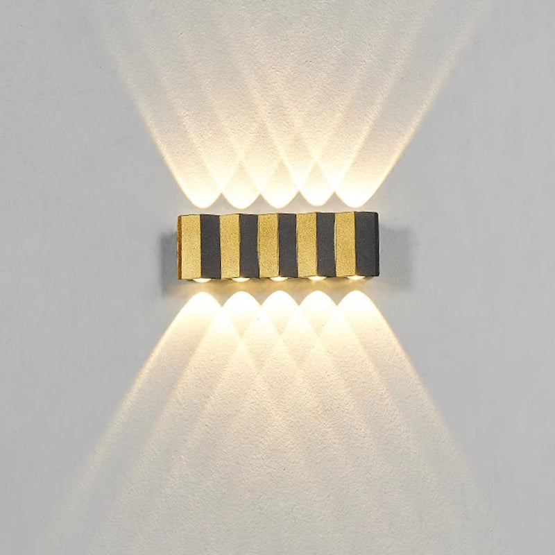 Aluminum Rectangular Bent Up Outdoor Light