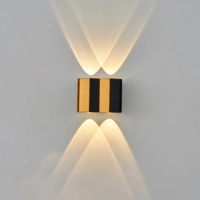 Aluminum Rectangular Bent Up Outdoor Light