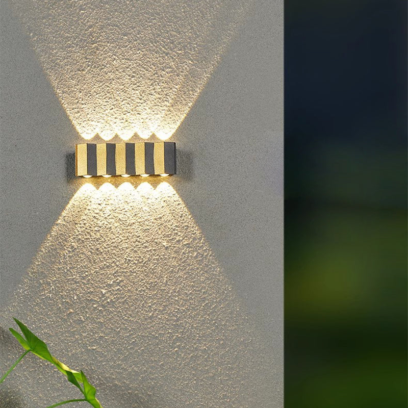 Aluminum Rectangular Bent Up Outdoor Light