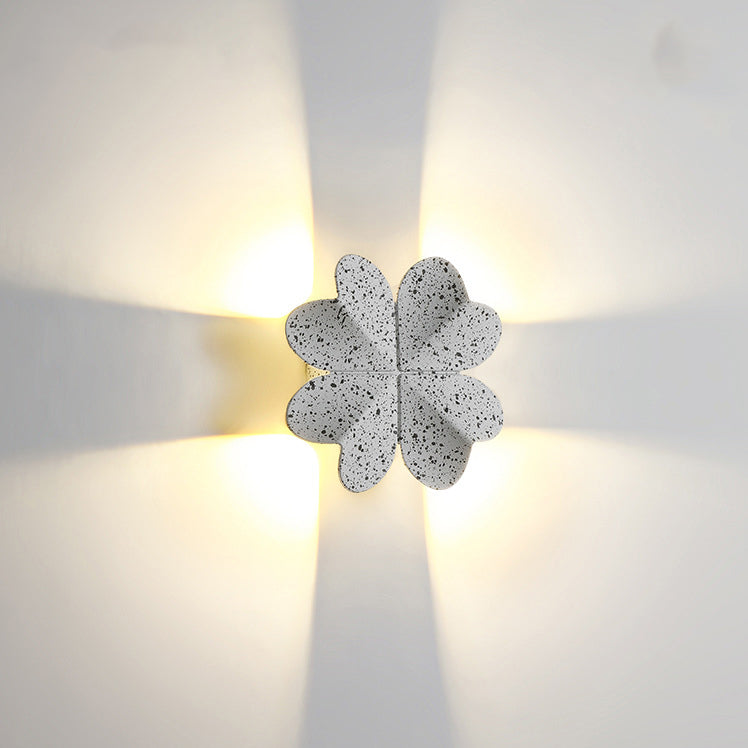 Aluminum Four-Leaf Clover Patio Outdoor Light