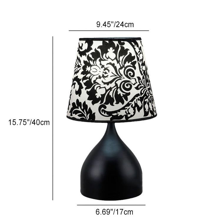 Hardware Fabric Cylinder Flower Table Lamp
