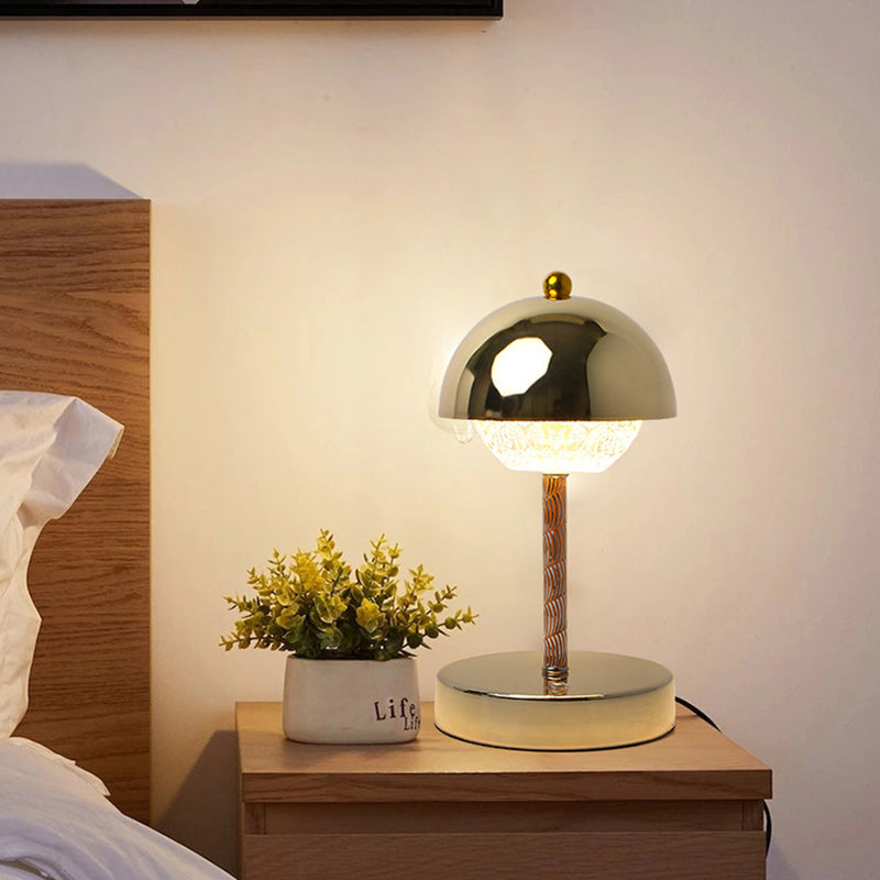 Rechargeable Iron Dome Flower Table Lamp