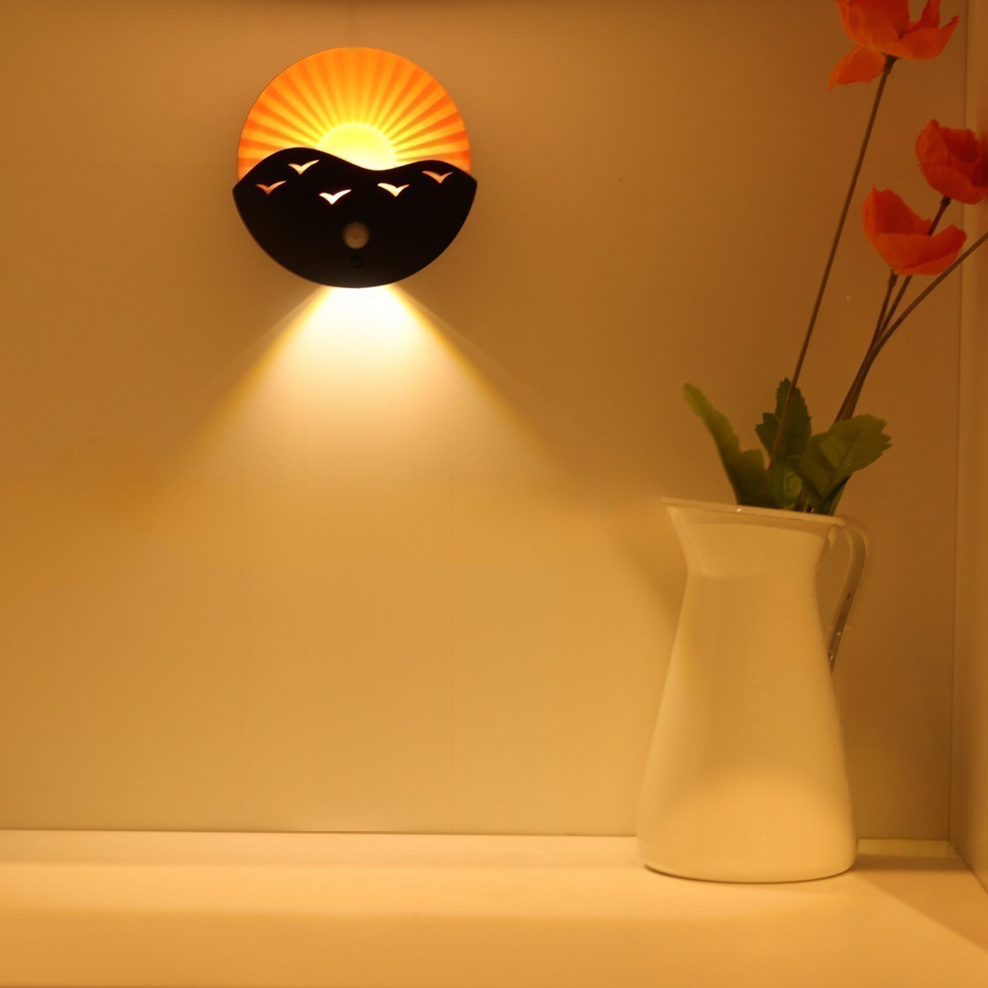 Rechargeable Battery Magnetically Round Wall Lamp