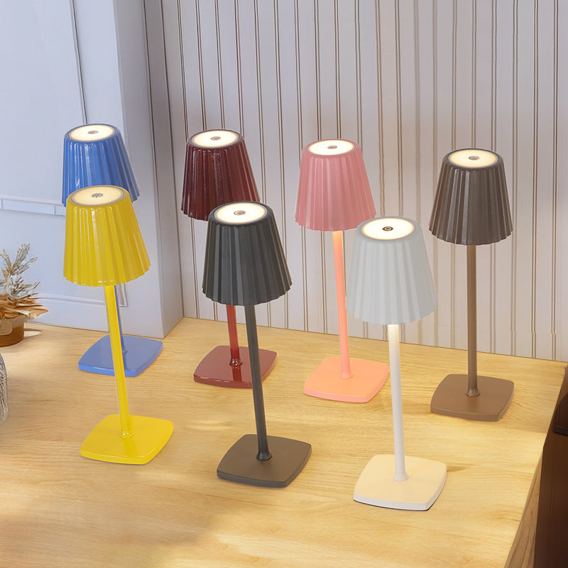 Rechargeable Iron Acrylic Pleated Table Lamp