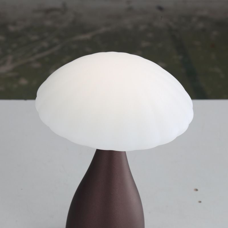 Iron Plastic Dome Cloud Table Lamp