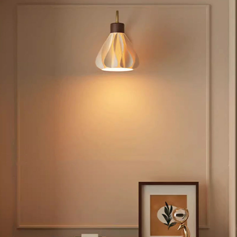 Petal Skirt Iron Wood Wall Lamp