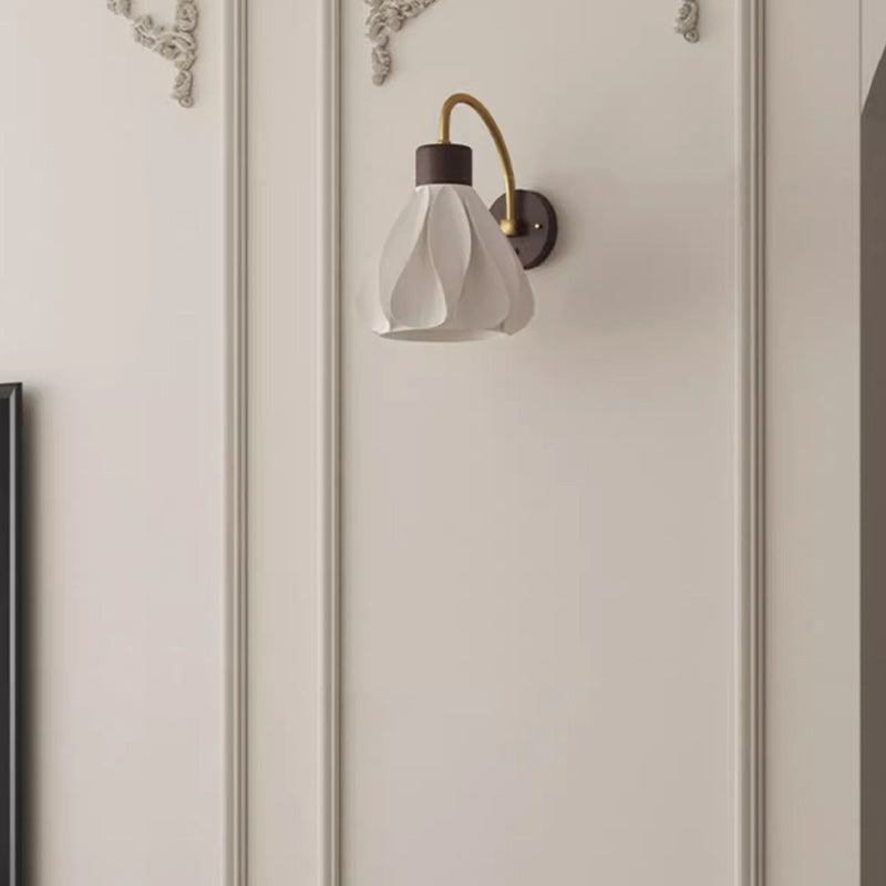 Petal Skirt Iron Wood Wall Lamp