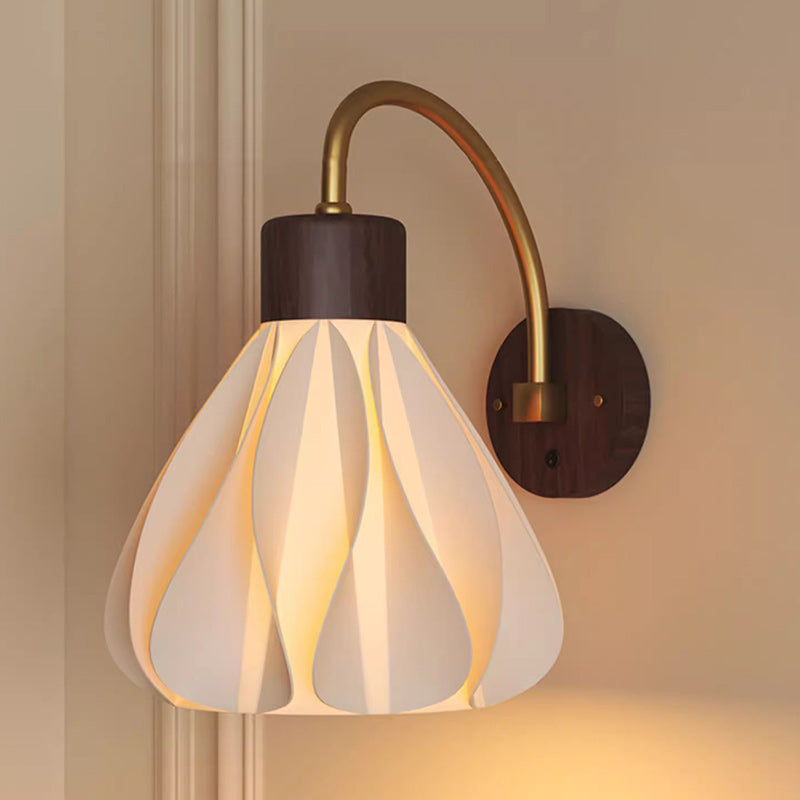 Petal Skirt Iron Wood Wall Lamp
