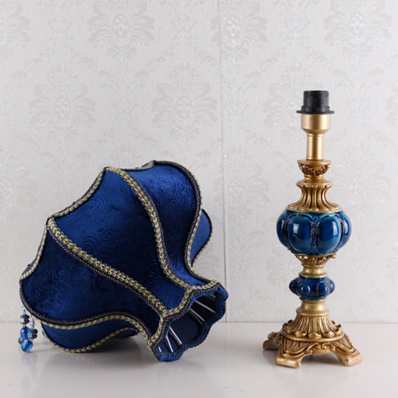 Resin Fabric Lace Beads Table Lamp