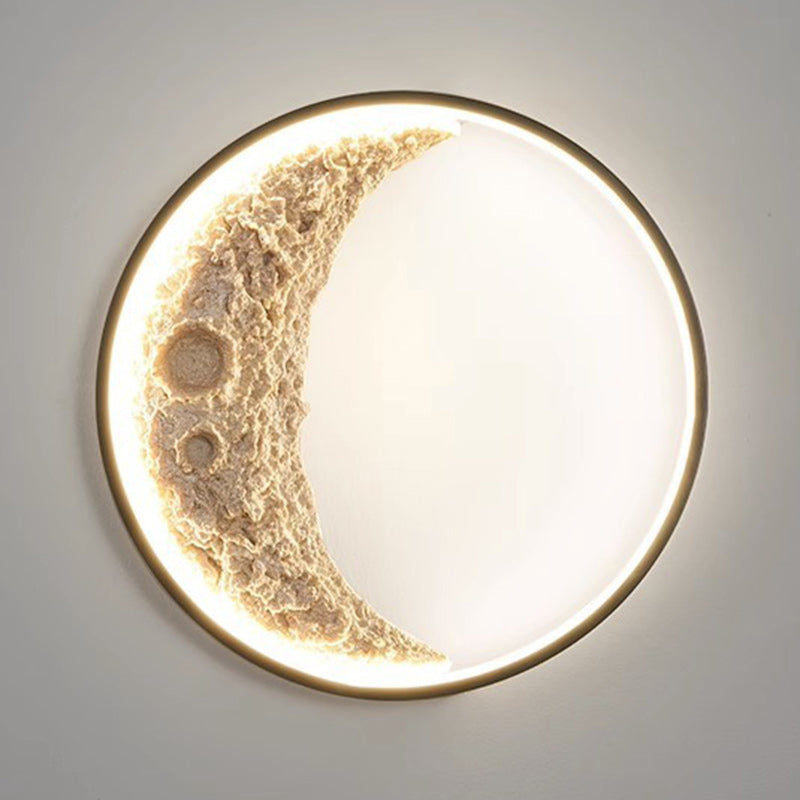 Round Moon Hardware Resin Wall Lamp