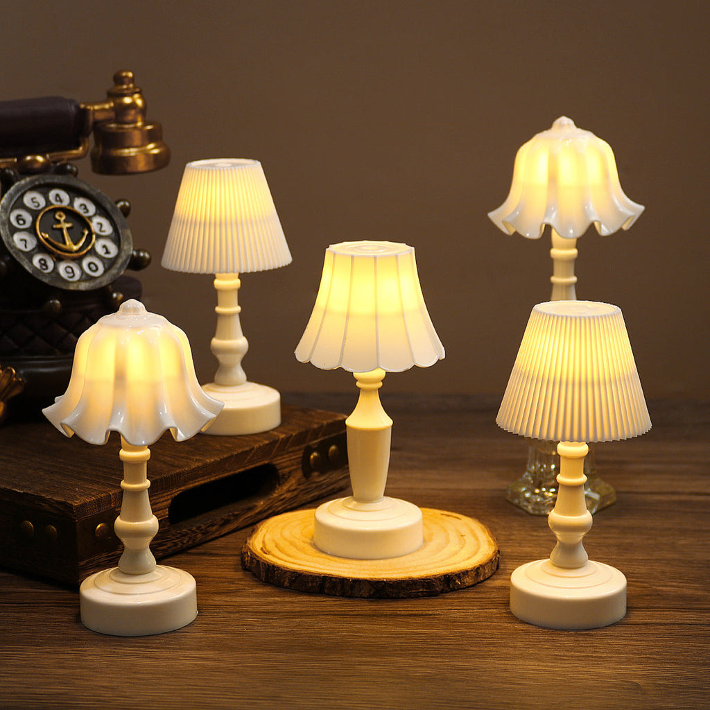 Battery ABS Flower Pleated Table Lamp
