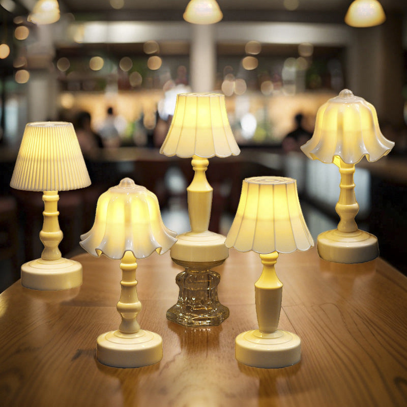 Battery ABS Flower Pleated Table Lamp