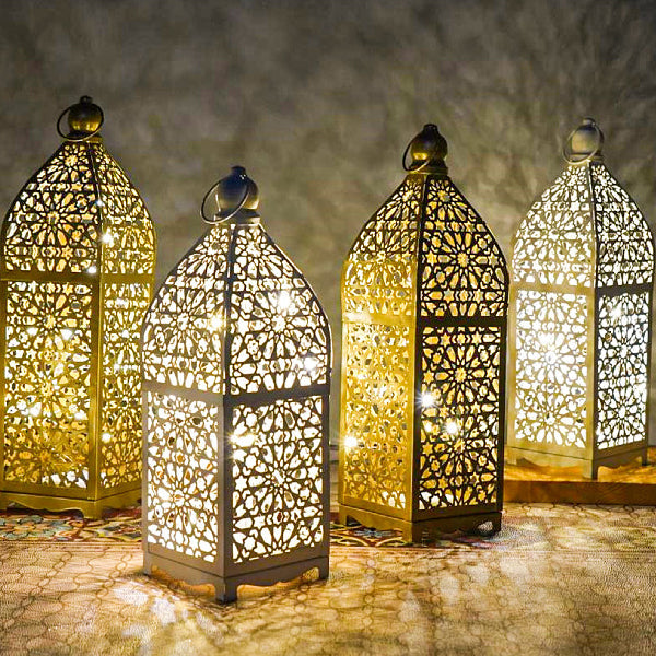 Battery Iron Hollowed Lantern Table Lamp