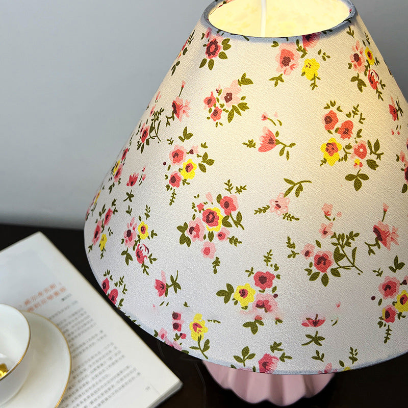 Fabric Ceramic Flower Conic Table Lamp
