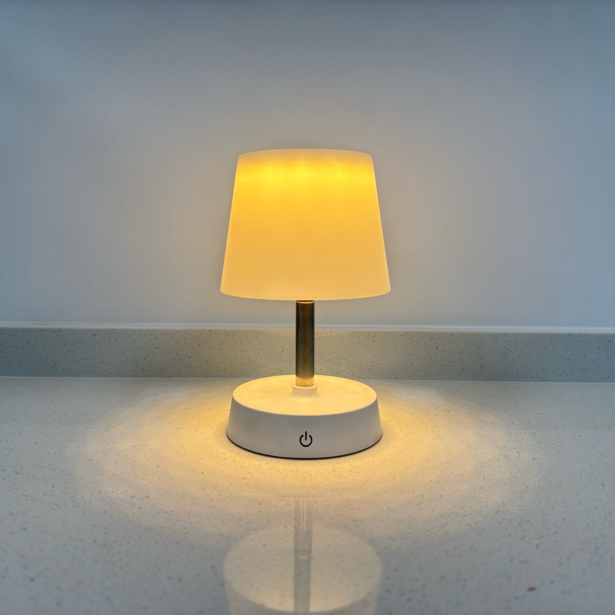Rechargeable Stretchable Stainless Steel Table Lamp