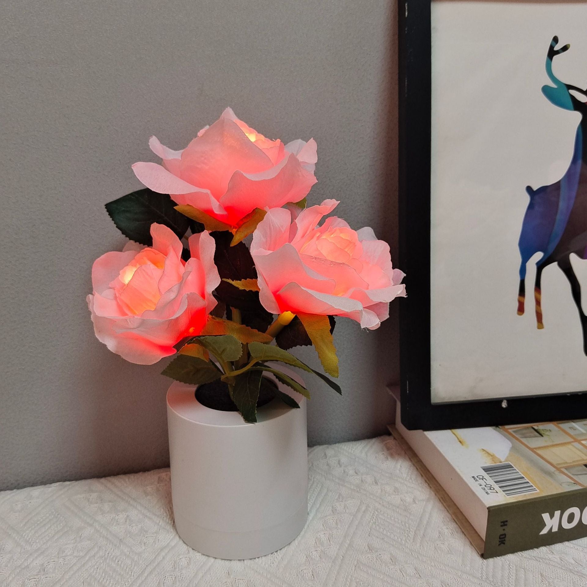 Rechargeable Plastic Fabric Flower Table Lamp