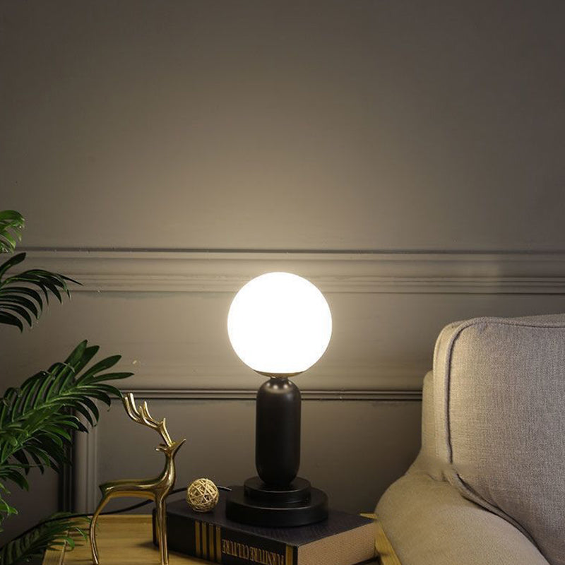 Iron Glass Rattan Ball Table Lamp