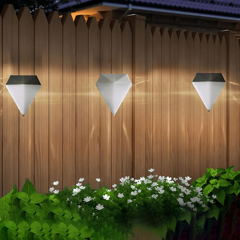 PP Diamond Patio Outdoor Light