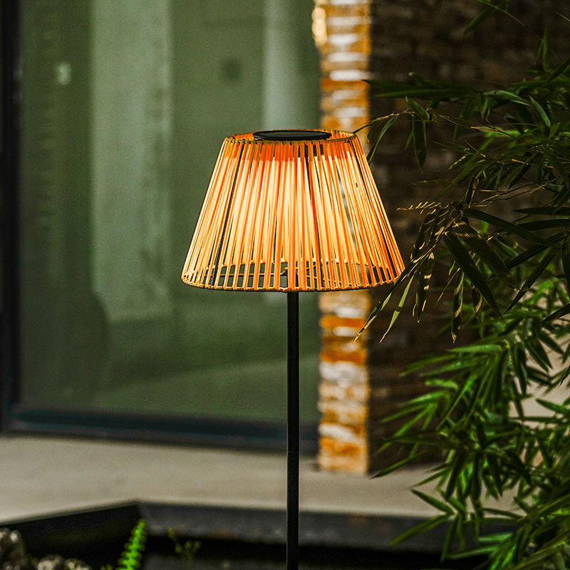 Traditional Japanese Solar Iron Outdoor Light