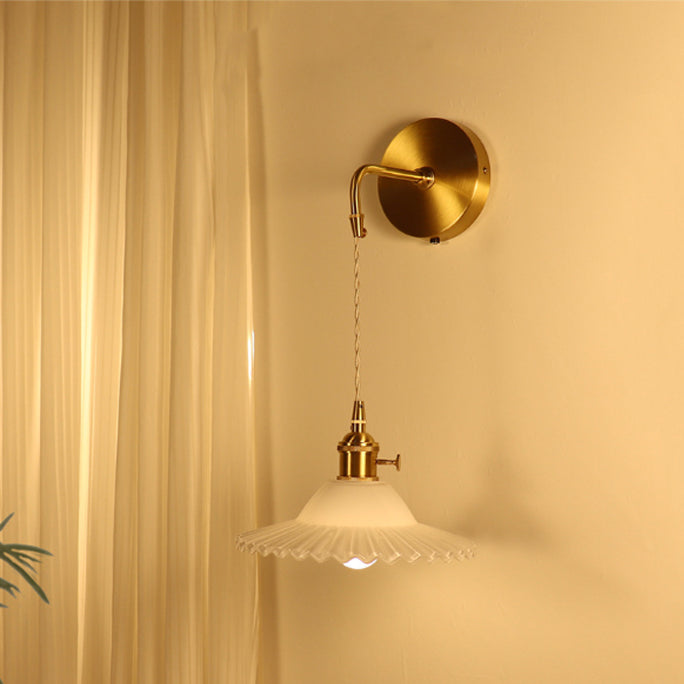 Rechargeable Brass Glass Scalloped Wall Lamp