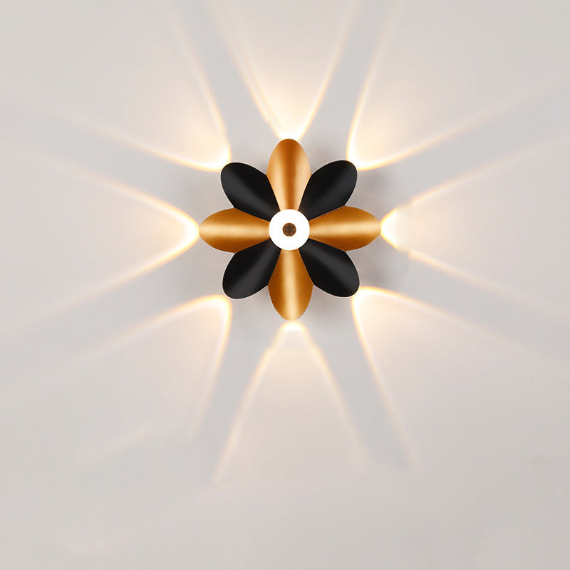 Aluminum Acrylic Flower Patio Outdoor Light